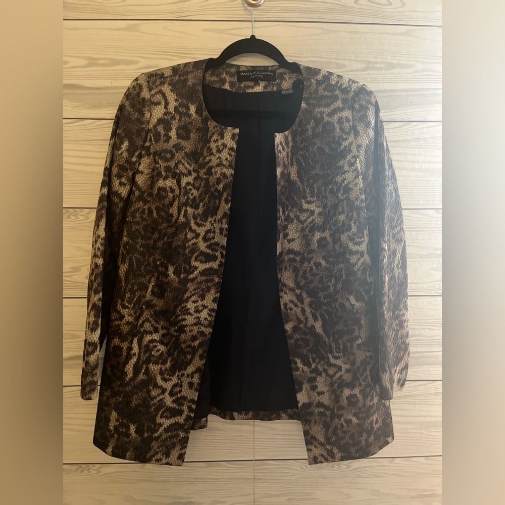 Dana Buchman Stylish Animal Print Long Blazer Jacket 10P